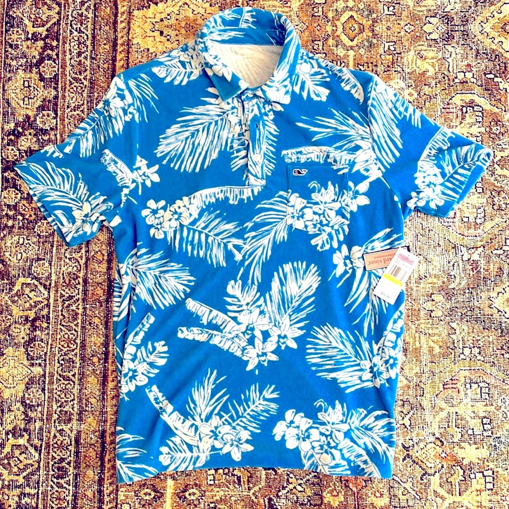 Vineyard Vines tropical flowers Terry cloth Polo shirt. “Tide blue.” Size M